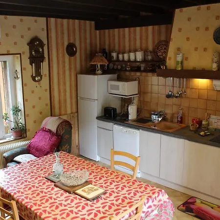 펜션 Chez Jeannette Marcillac-Saint-Quentin